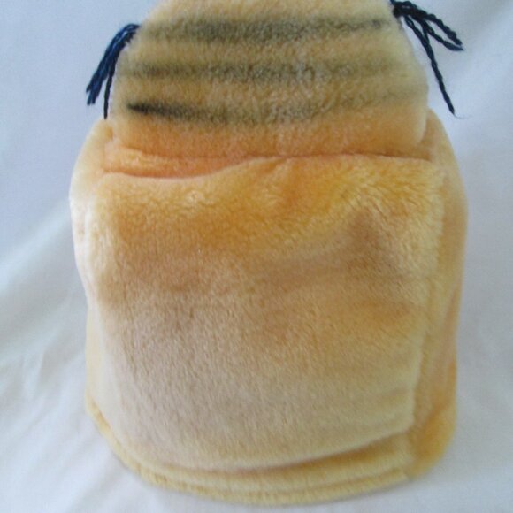 Rare Garfield Tissue Cover Plush - Picture 6 of 10